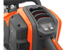 Husqvarna 350i Power Axe Chainsaw (battery and charger included)