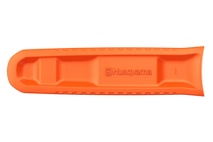 Chainsaw guide bar cover